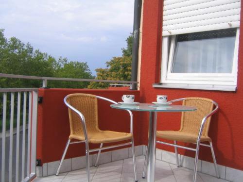 Apartments Зеліґенштадт Номер фото